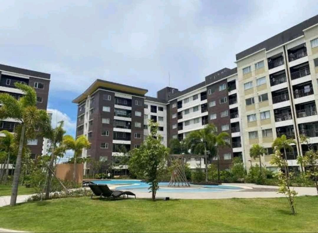 Апарт отель Avida Atria T2-F ,5Mins To Festive Walk And 4 Mins To Iloilo Convention Center Экстерьер фото